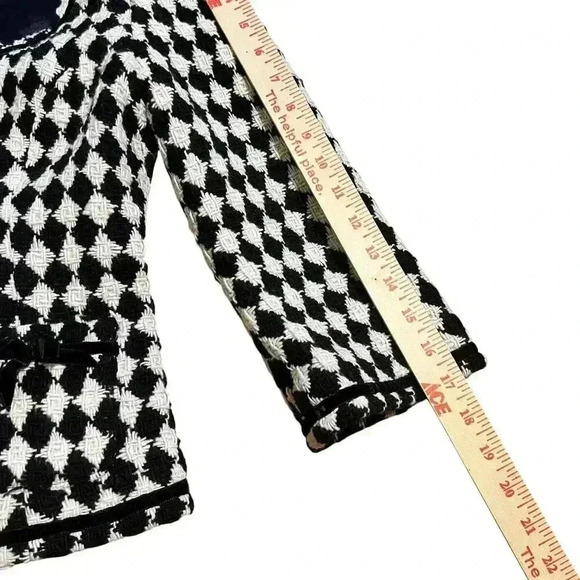 Trina Turk Wool Blend Jacket Size 4 Tweed Preppy Velvet Trim Bows Chic Career - Picture 6 of 10